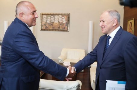 Премиерът Борисов се срещна с европейския комисар по здравеопазване и безопасност на храните Витянис Андрюкайтис