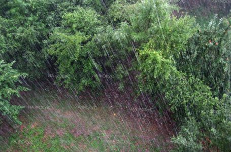 Очаква се постепенно спиране на валежите в страната