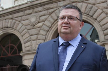 Главният прокурор Сотир Цацаров: Наложена е забрана за влизане в страната за 10 години на Константин Малофеев