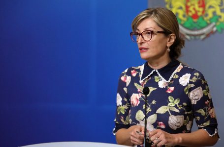 Екатерина Захариева за доклада по Механизма за сътрудничество и оценка: Благодаря на ЕК и всички експерти, работата продължава