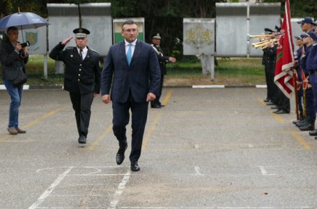 Младен Маринов: Пътят който сте избрали е пътят на честта, пътят на отговорността пред обществото