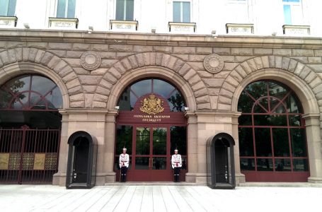 Президентът Румен Радев подписа указа за назначаването на Иван Гешев за главен прокурор