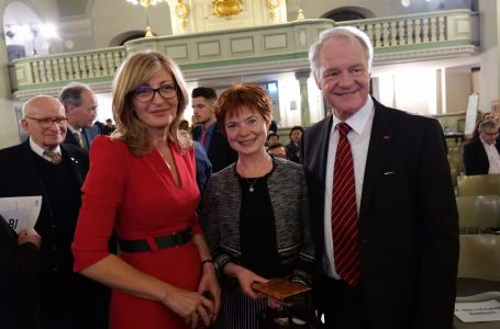 Германският дипломат №1 пред Екатерина Захариева: Българската външна политика заслужава уважение, бих искал и други държави да са смели като вас