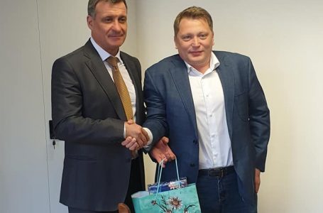 Общинското ръководство на Велинград се срещна с делегация от Уралска област