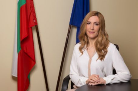 Министър Ангелкова: Българският туризъм продължи да се развива устойчиво и през трудната 2019 г.