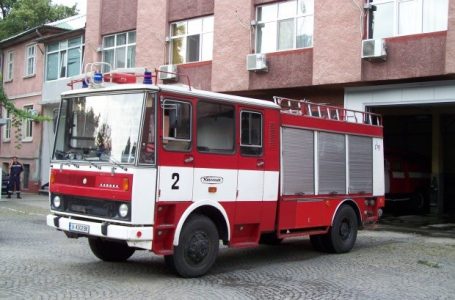 73-годишен мъж от Пазарджик е пострадал при пожар, причинен от газова бутилка