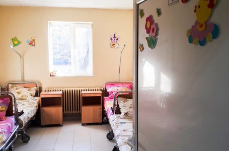 Детската стая на отделението по „Уши, нос, гърло“ на МБАЛ-Пазарджик е с нова визия