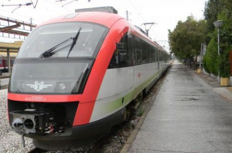 16-годишно момиче е скочило пред влак на гара Септември