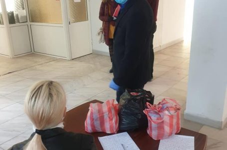 Община Велинград раздава предпазни средства на личните асистенти