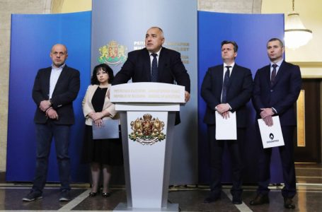 Премиерът Бойко Борисов: Цената на природния газ за България намалява с над 40 %