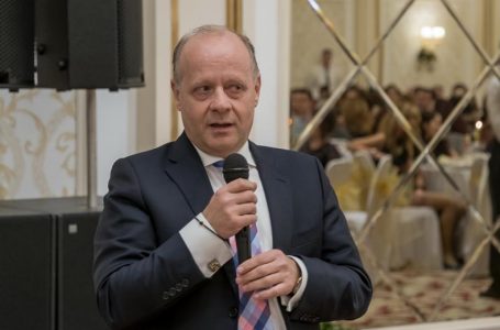 Собственикът на УМБАЛ „Софиямед“ дари 5 дихателни апарата на МЗ