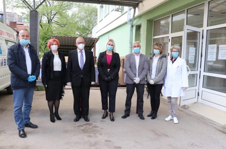 България предостави 132 защитни костюма в помощ на българското национално малцинство в Сърбия