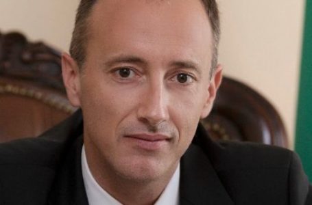 Матурите – първата седмица на юни, националното външно оценяване – третата седмица на юни