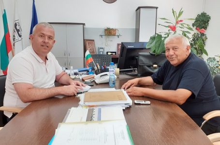 Кметът Йордан Младенов днес проведе среща със зам.- председателя на БАН