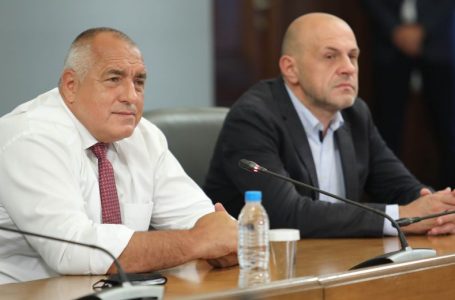 Правителството отпуска близо 2 млрд. лева