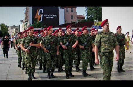 Борисов присъства на празника на Пловдивския гарнизон