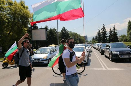 Протестиращи блокират АМ “Марица” при “Капитан Андреево”