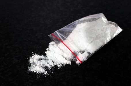 24-годишна е задържана за разпространение на наркотици