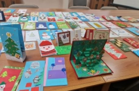 257 деца участват в конкурса на Община Добрич за коледна картичка