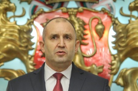 Радев ще се кандидатира за втори мандат