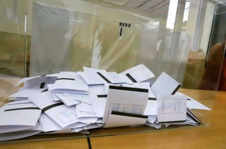 Коалицията отново не може да стигне до консенсус за връщането на хартиените бюлетини