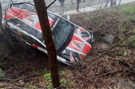 Катастрофа с един от водачите на Рали спринт Пещера