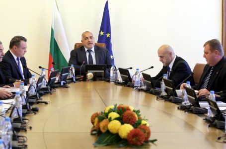 Правителството отпусна 7,7 млн. лева на общините Велинград и Белово