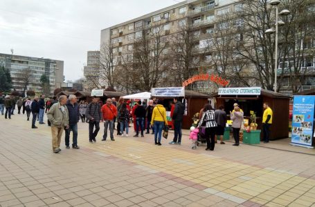 Община град Добрич организира Панорама на средните училища на 21 април