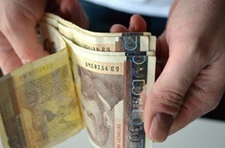 19-годишен от Мало Конаре е откраднал 4800 лева
