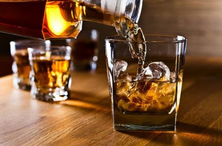 Общини обявиха забрана за продажба на алкохол в деня на размисъл