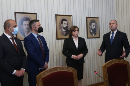 Избори на 11 юли