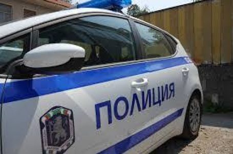 Задържаха мъж запалил автомобил във Велинград