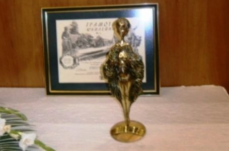 Община Карлово обяви начало на номинациите за Наградата на Карлово