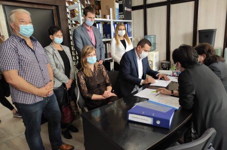 ГЕРБ Пазарджик регистрира листата си в РИК. Ето и пълния списък с кандидатите