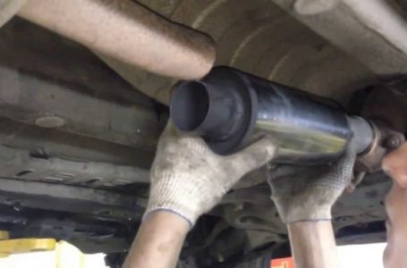 Във Велинград заловиха двама крадци на катализатори