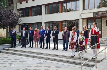 Велинград отбеляза Деня на Съединението
