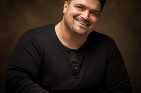 Георги Връбчев представя новата си книга “Акорди”