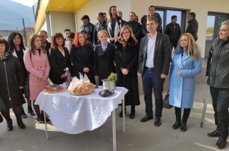 Екатерина Захариева от Септември: Спрените инфраструктурни проекти утежняват живота на хората в населените места от областта