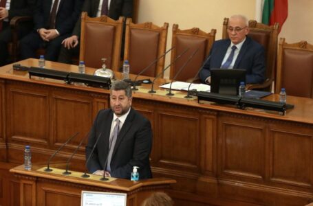 Христо Иванов: Трябва да дадем сигурност, че законът не е само на хартия