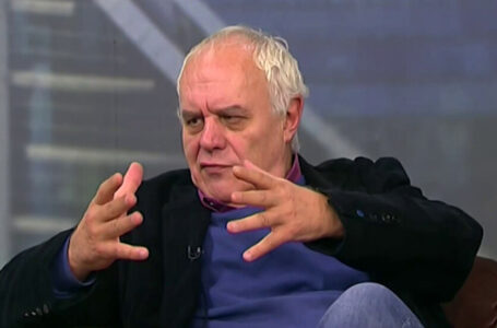 Андрей Райчев: Коалицията да се отърве от Рашков, иначе потъват заедно с него