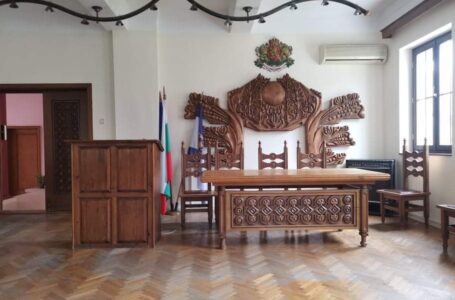 В Царево граждани и представители на бизнеса ще обсъдят настаняването на украинските граждани
