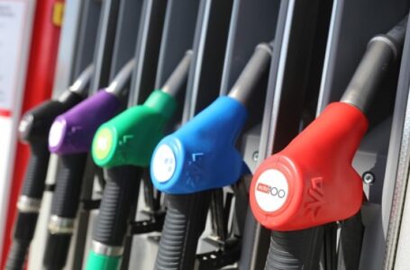 Експерт: Няма никаква пазарна логика за поскъпването на горивата у нас
