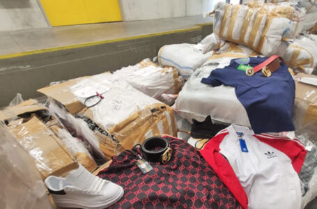 Над 50 000 „маркови” стоки задържаха митническите служители на МП Капитан Андреево