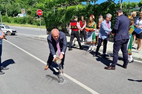 Три улици откриха днес в Пещера