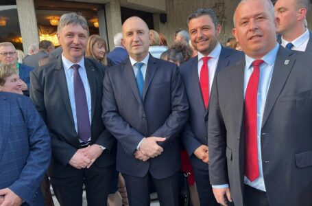 Кметът на Пещера сред поканените на приема на президента Румен Радев