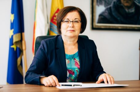 Донка Михайлова: Общините остават без пари за пътища и ВиК