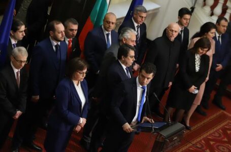 “Галъп”: 50,5% от българите не одобряват свалянето на правителството