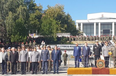 Д-р Кабаиванов към личния състав на 61-ва Стрямска бригада: Благодаря ви за силния дух!