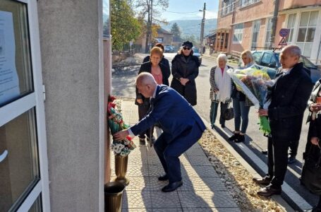 195 години от рождението на лейди Емили Странгфорд почетоха в община Пещера